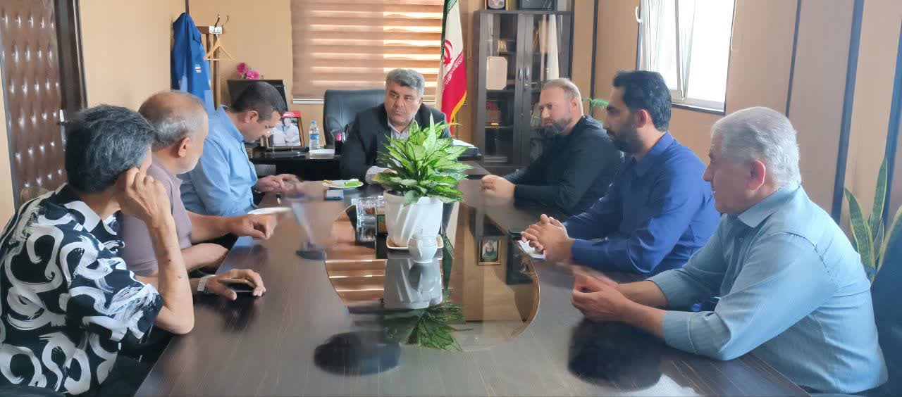 بررسی مسائل و مطالبات روستای کلین‌رود در نشست فرماندار شهرستان ساوجبلاغ درمحل بخشداری چندار.
